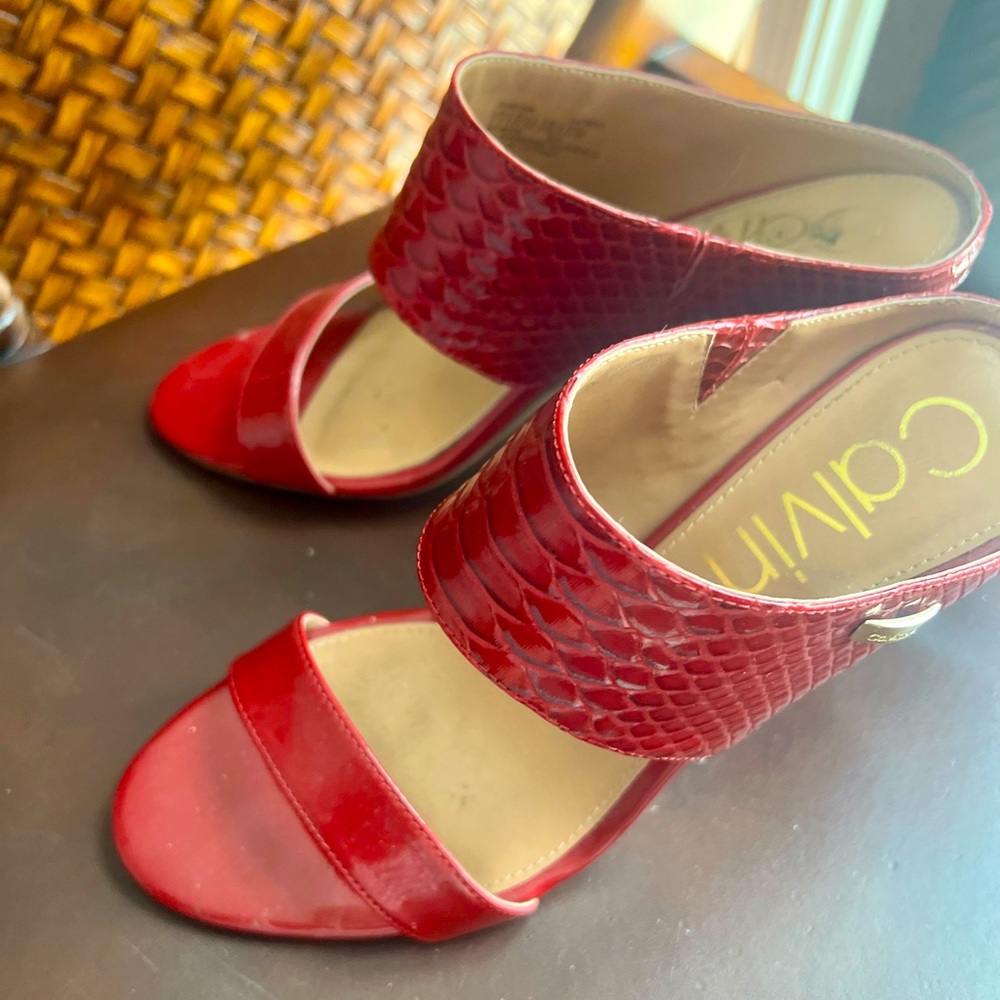 Calvin Klein 7.5 Red Stiletto Mule Style Sandal